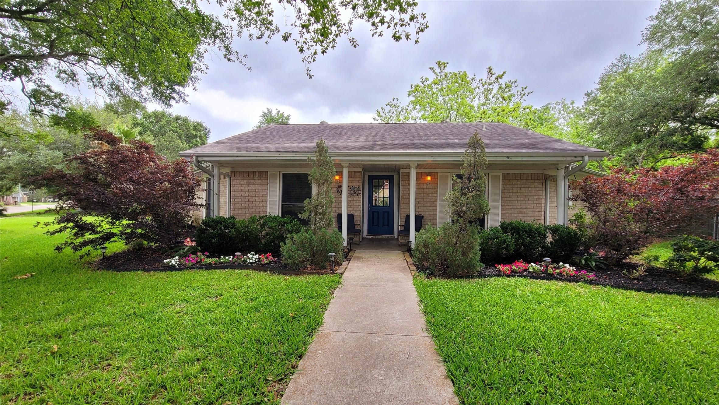1818 Cripple Creek Lane Pearland TX 77581