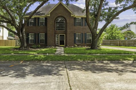 3474 Woodbine Place Pearland TX 77584