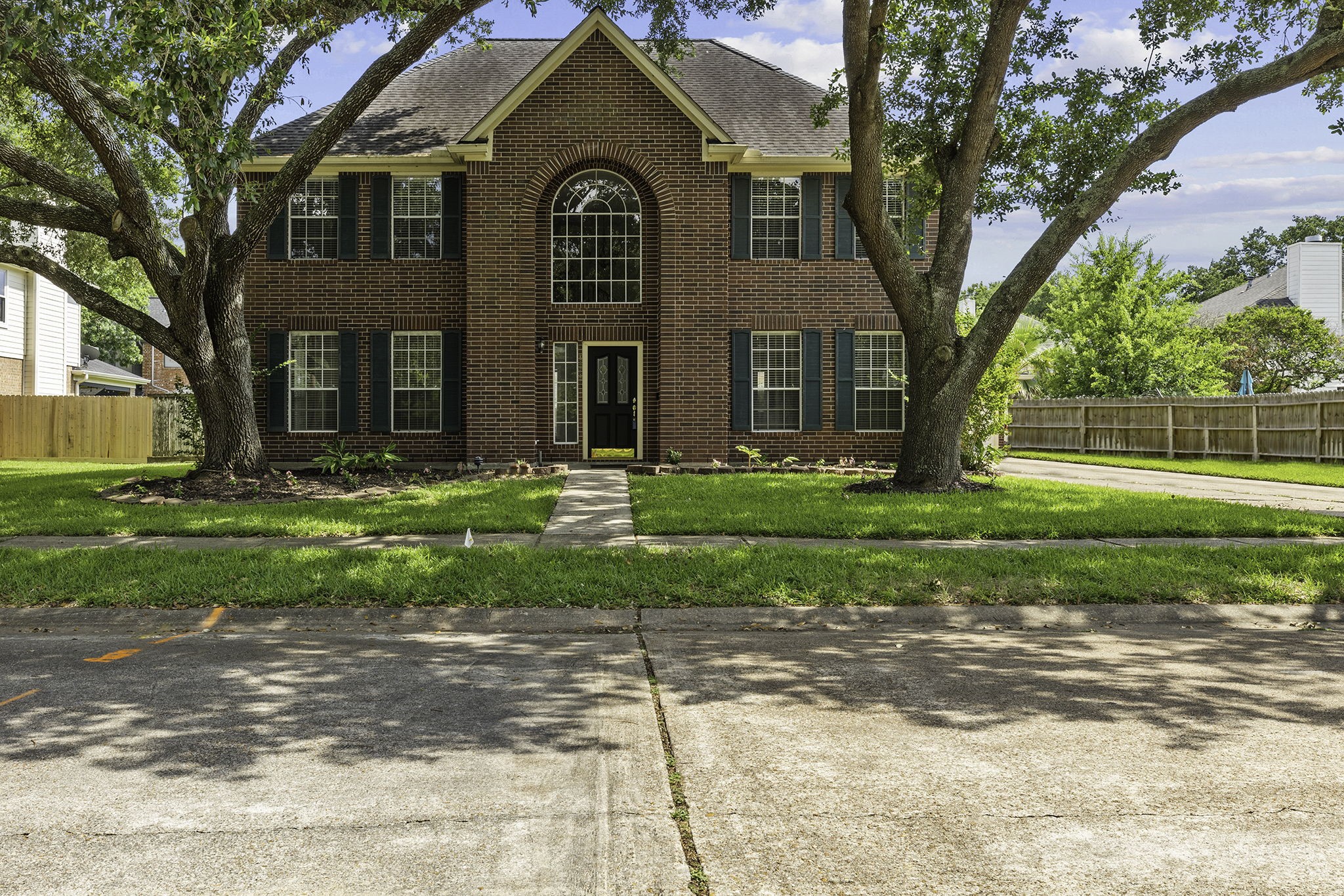 3474 Woodbine Place Pearland TX 77584