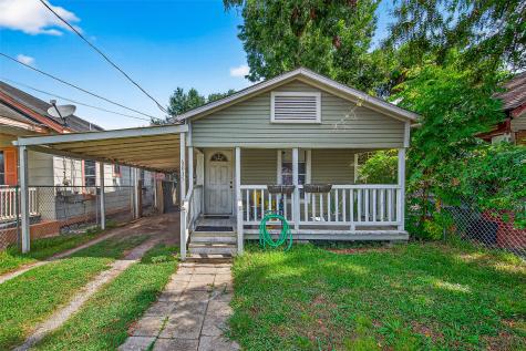 6835 Avenue S Houston TX 77011