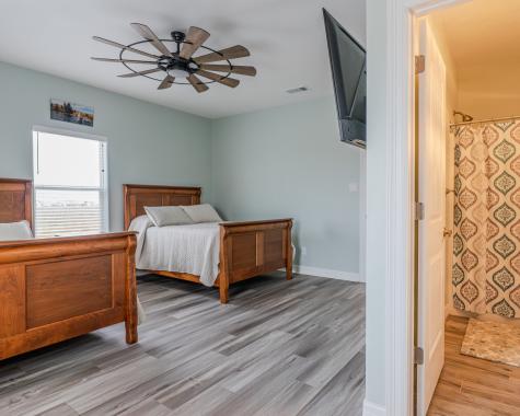 619 Private Road 675 Sargent TX 77414