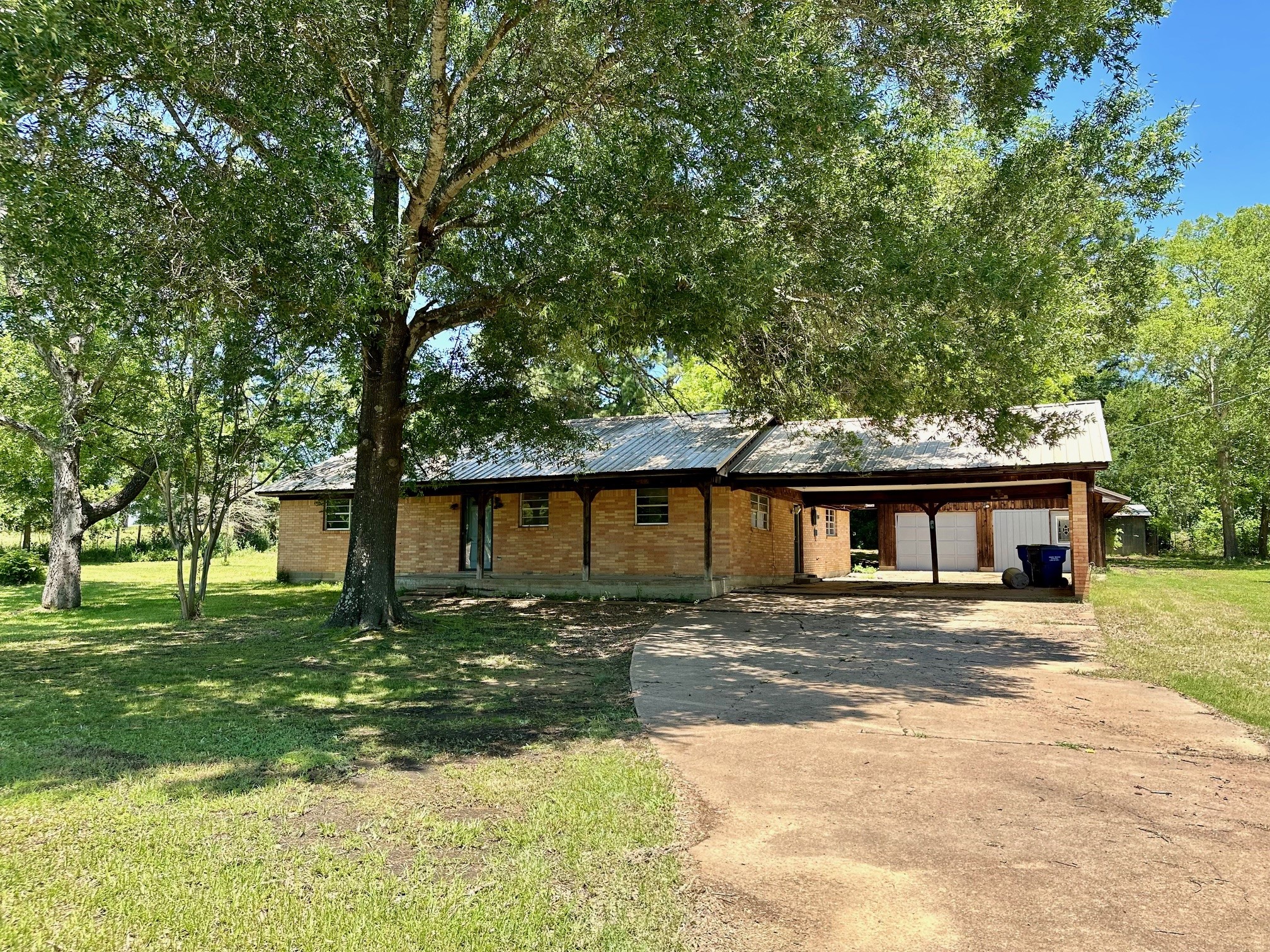 2496 Us Highway 287 N Crockett TX 75835