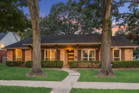 9411 Bob White Drive Houston TX 77096