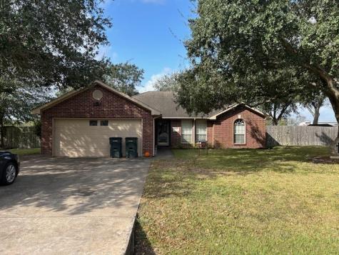 2307 Sue Street El Campo TX 77437