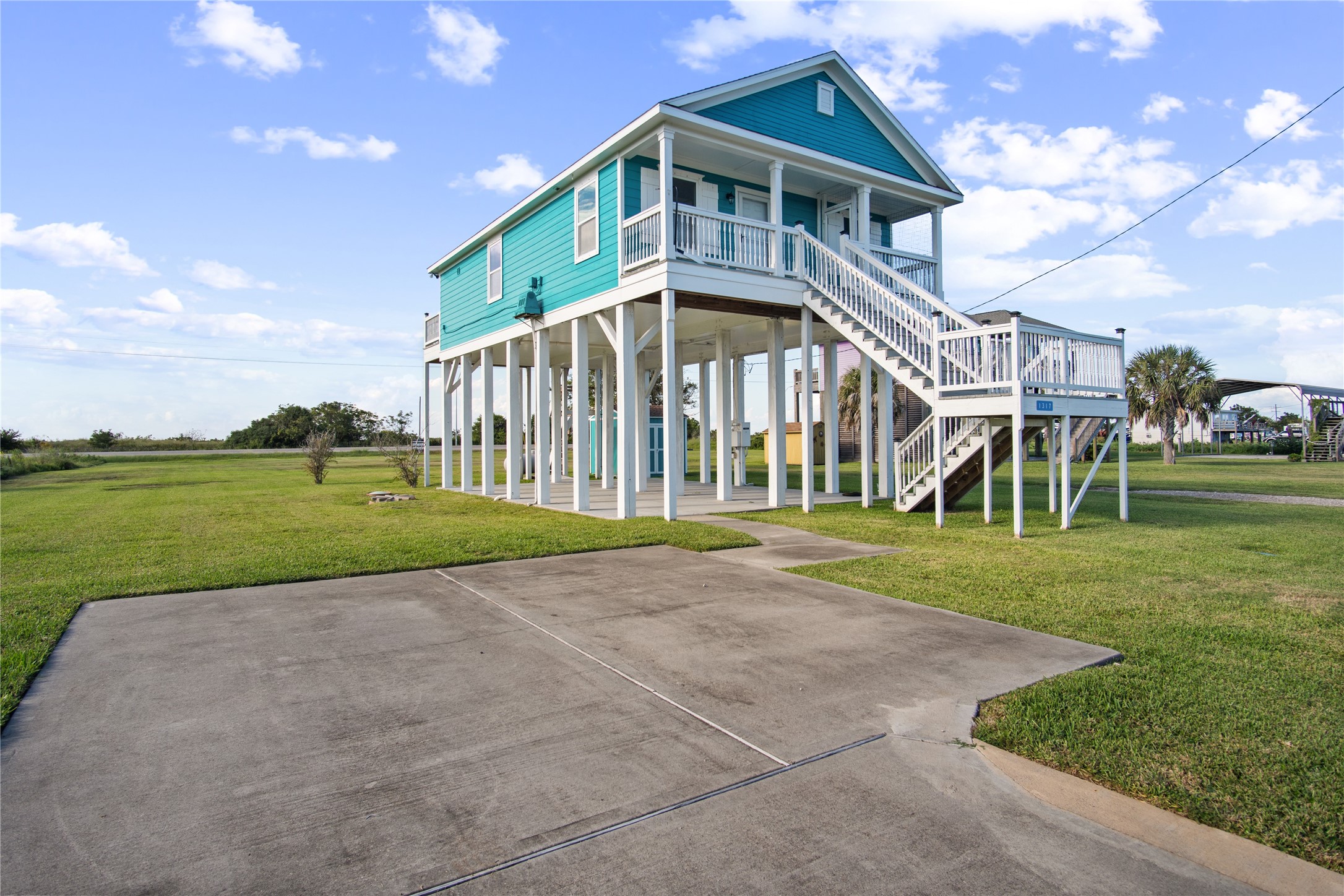 1317 Anderson Avenue Port Bolivar TX 77650