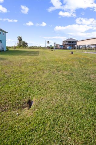 1317 Anderson Avenue Port Bolivar TX 77650
