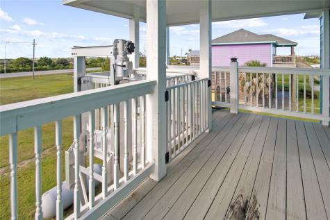 1317 Anderson Avenue Port Bolivar TX 77650