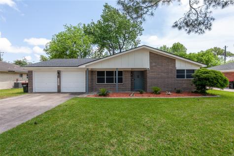 2205 Belvedere Drive Baytown TX 77520