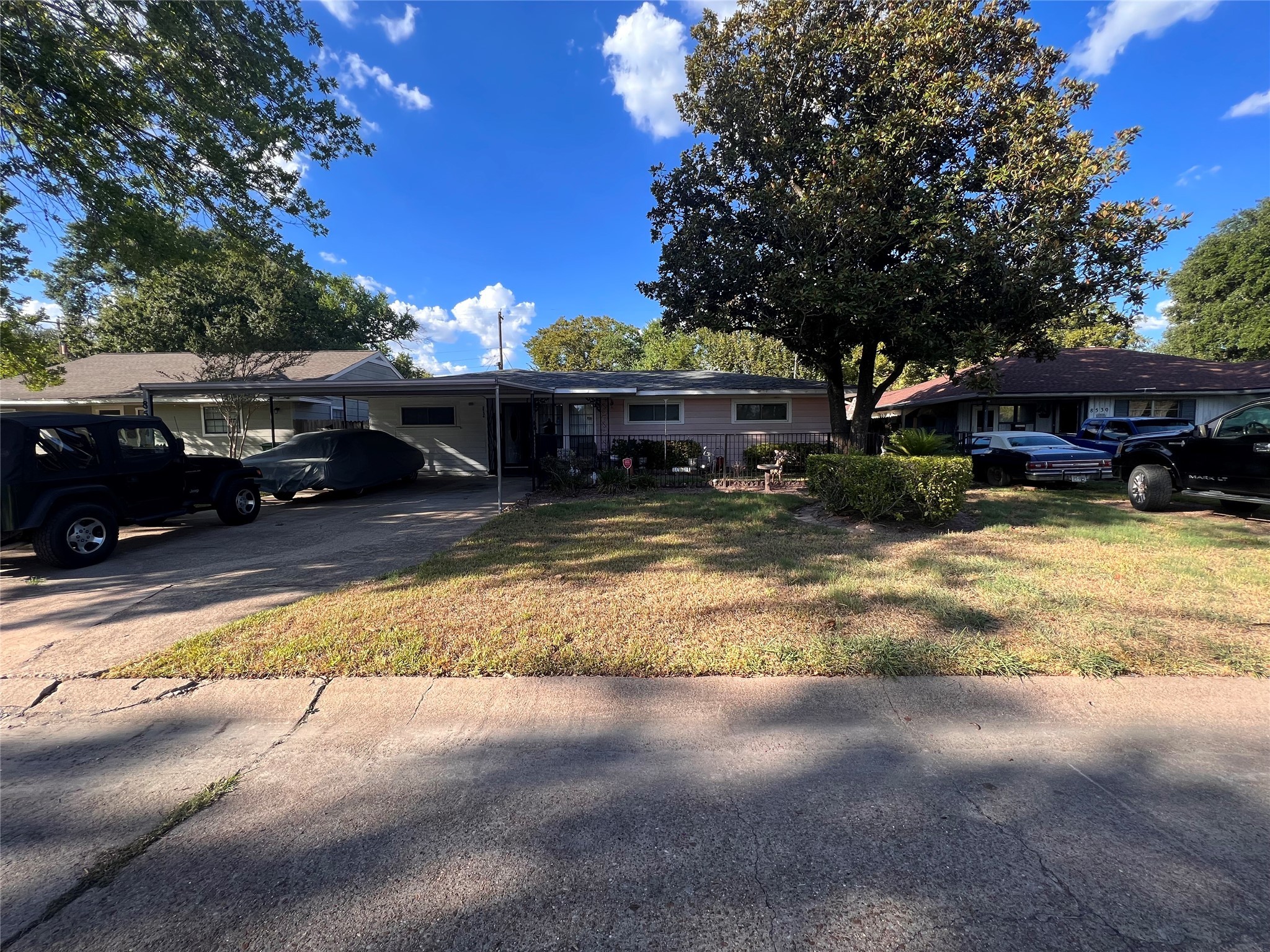 8534 Sonneville Drive Houston TX 77080