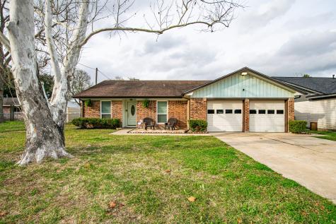 501 Southbend Drive Alvin TX 77511