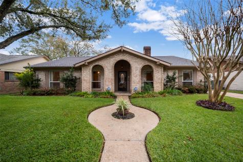 7707 Del Rey Lane Houston TX 77071