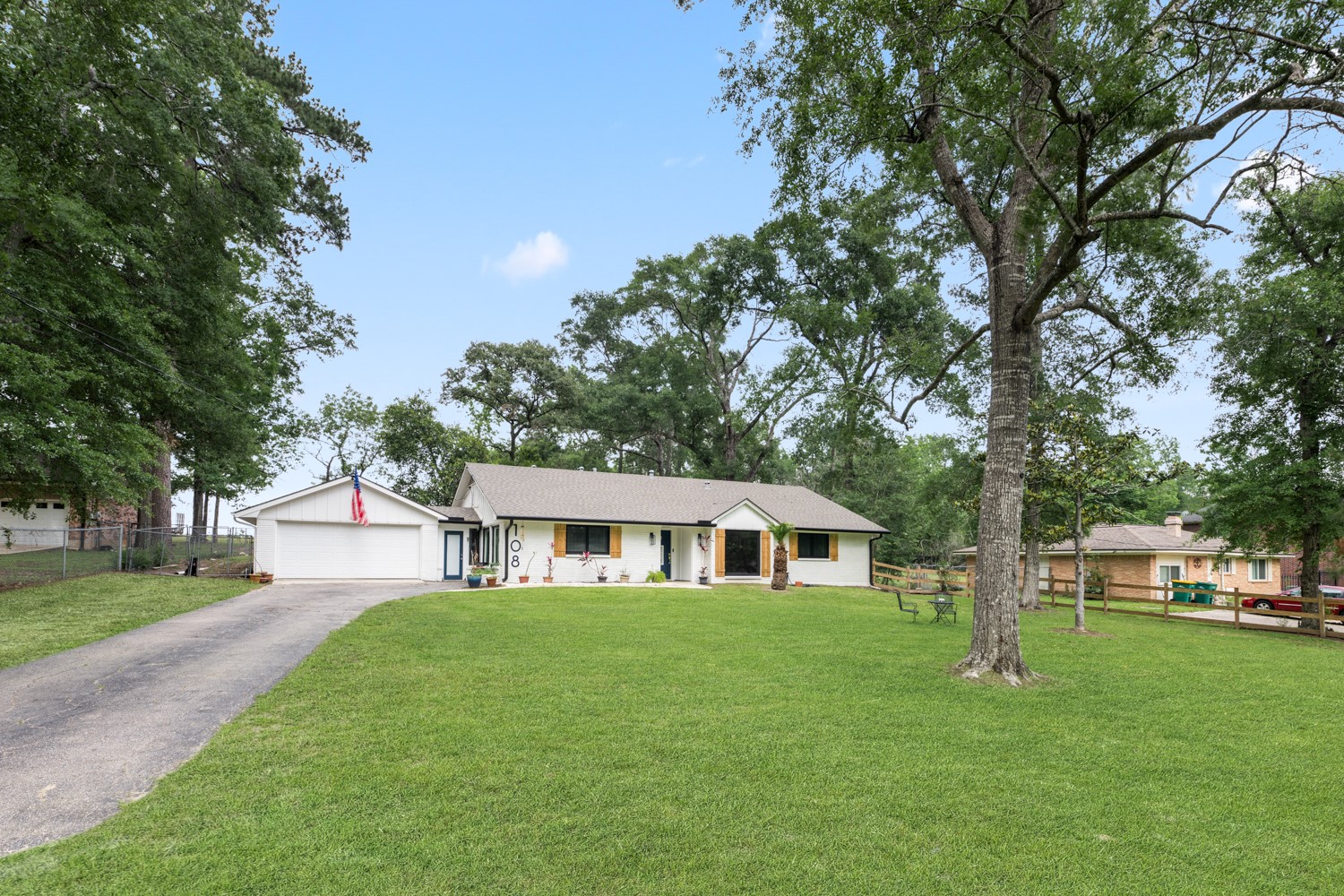108 Hillcrest Drive Conroe TX 77303
