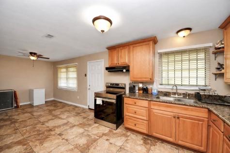 2914 Dragonwick Drive Houston TX 77045
