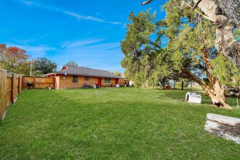 2914 Dragonwick Drive Houston TX 77045