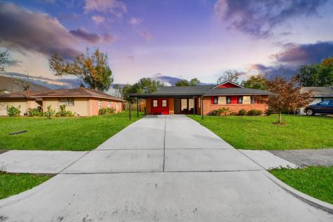 2914 Dragonwick Drive Houston TX 77045