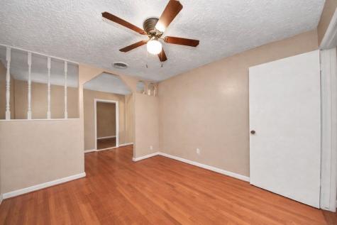 2914 Dragonwick Drive Houston TX 77045