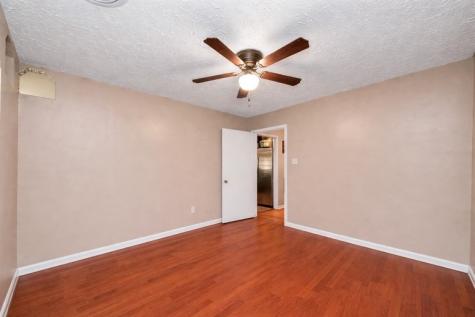 2914 Dragonwick Drive Houston TX 77045