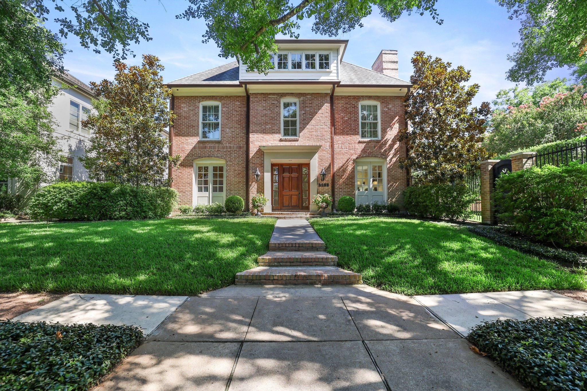 2033 Quenby Street Houston TX 77005