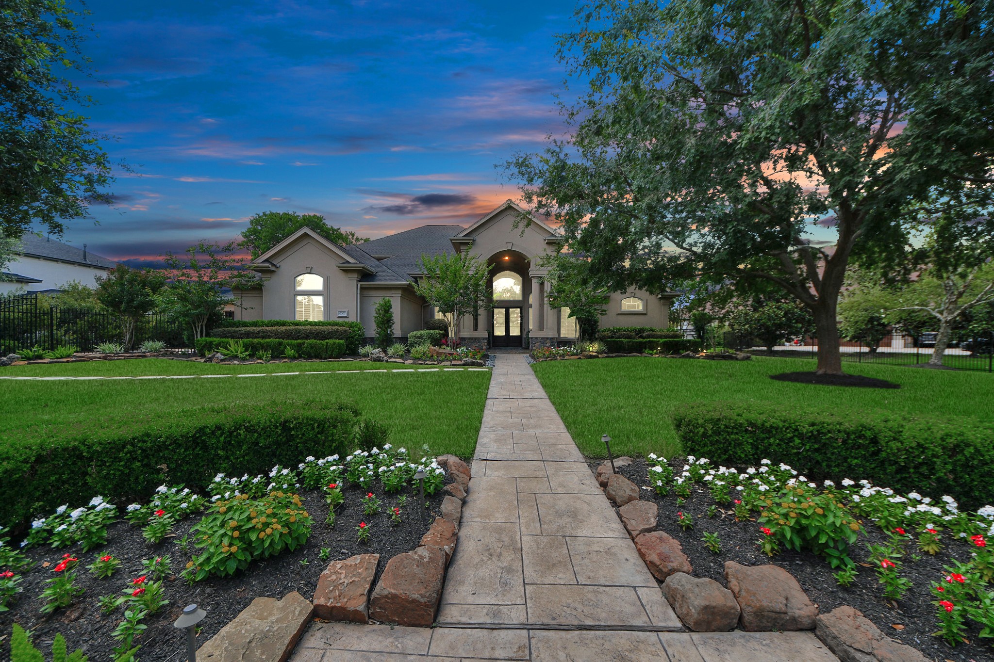 6302 S Royal Point Drive Kingwood TX 77345