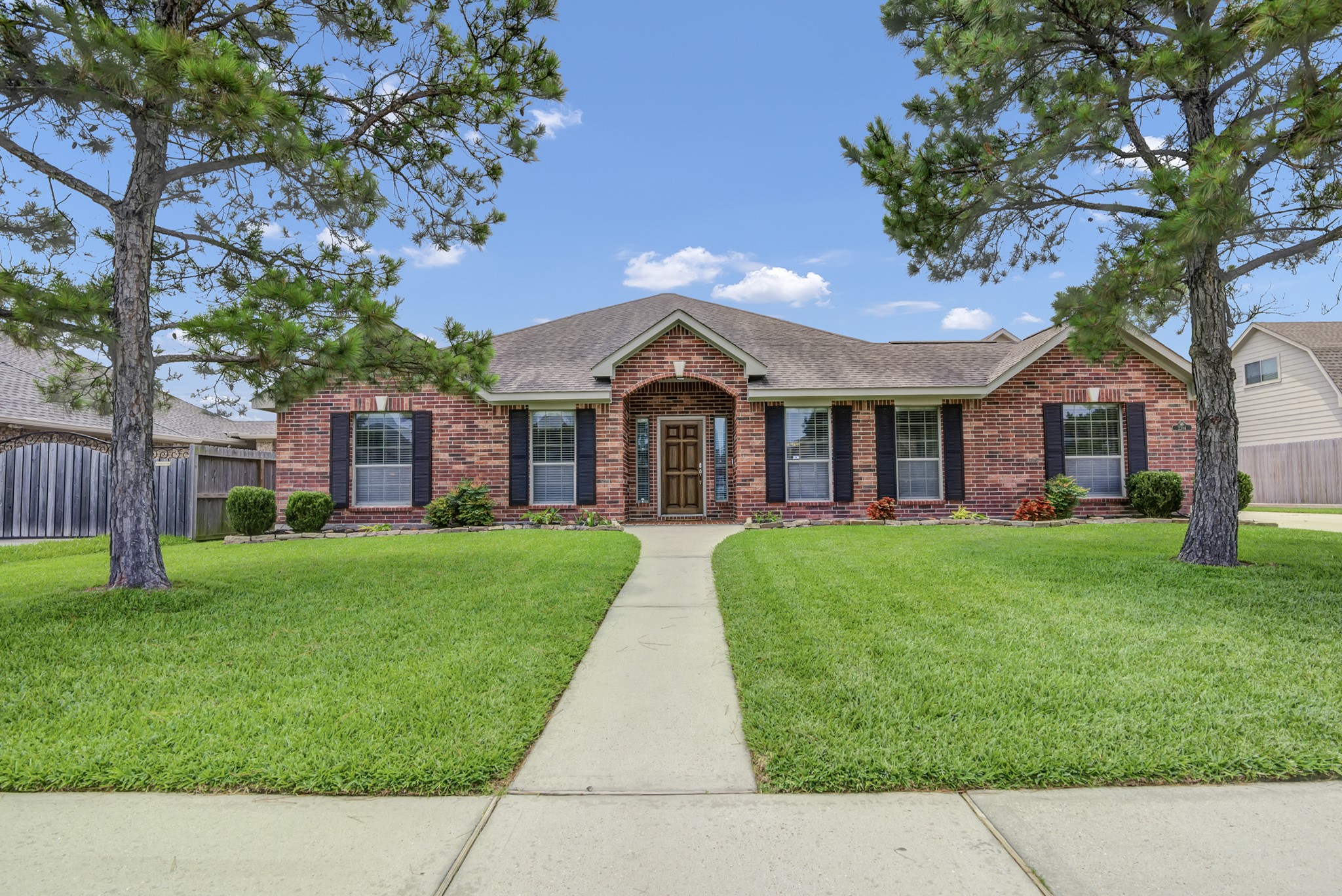 2304 Casa Grande Drive League City TX 77573