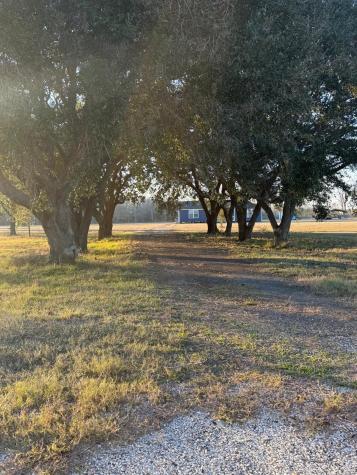 6047 W Creek Road East Bernard TX 77435