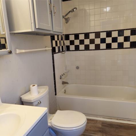 6047 W Creek Road East Bernard TX 77435