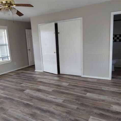 6047 W Creek Road East Bernard TX 77435