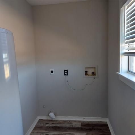 6047 W Creek Road East Bernard TX 77435