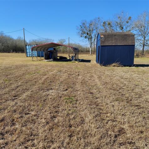 6047 W Creek Road East Bernard TX 77435