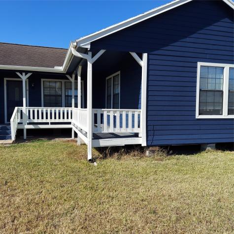 6047 W Creek Road East Bernard TX 77435