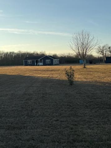 6047 W Creek Road East Bernard TX 77435