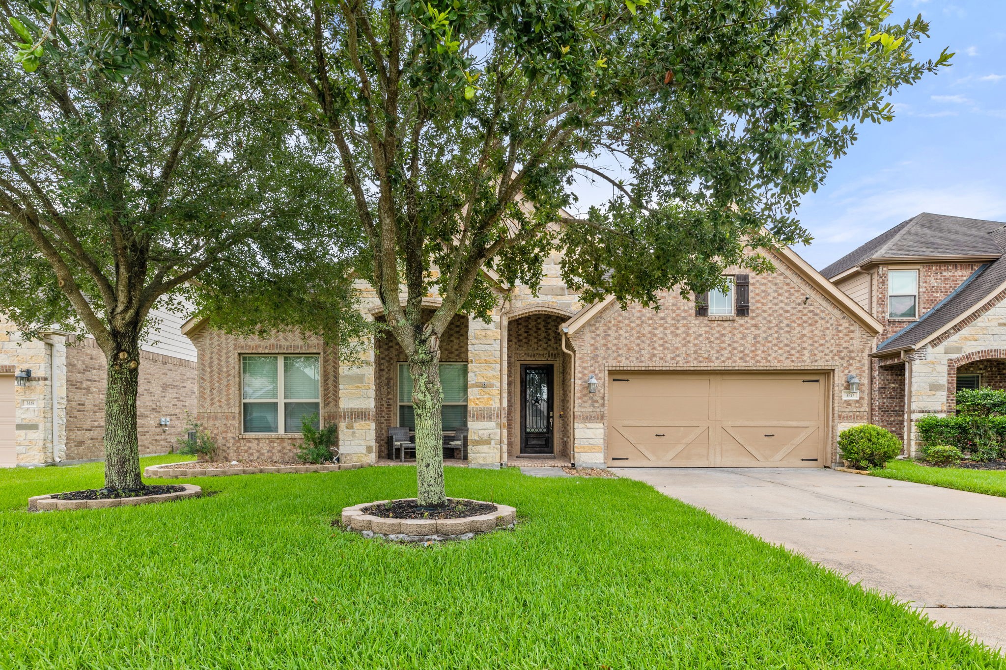 320 Westwood Drive League City TX 77573