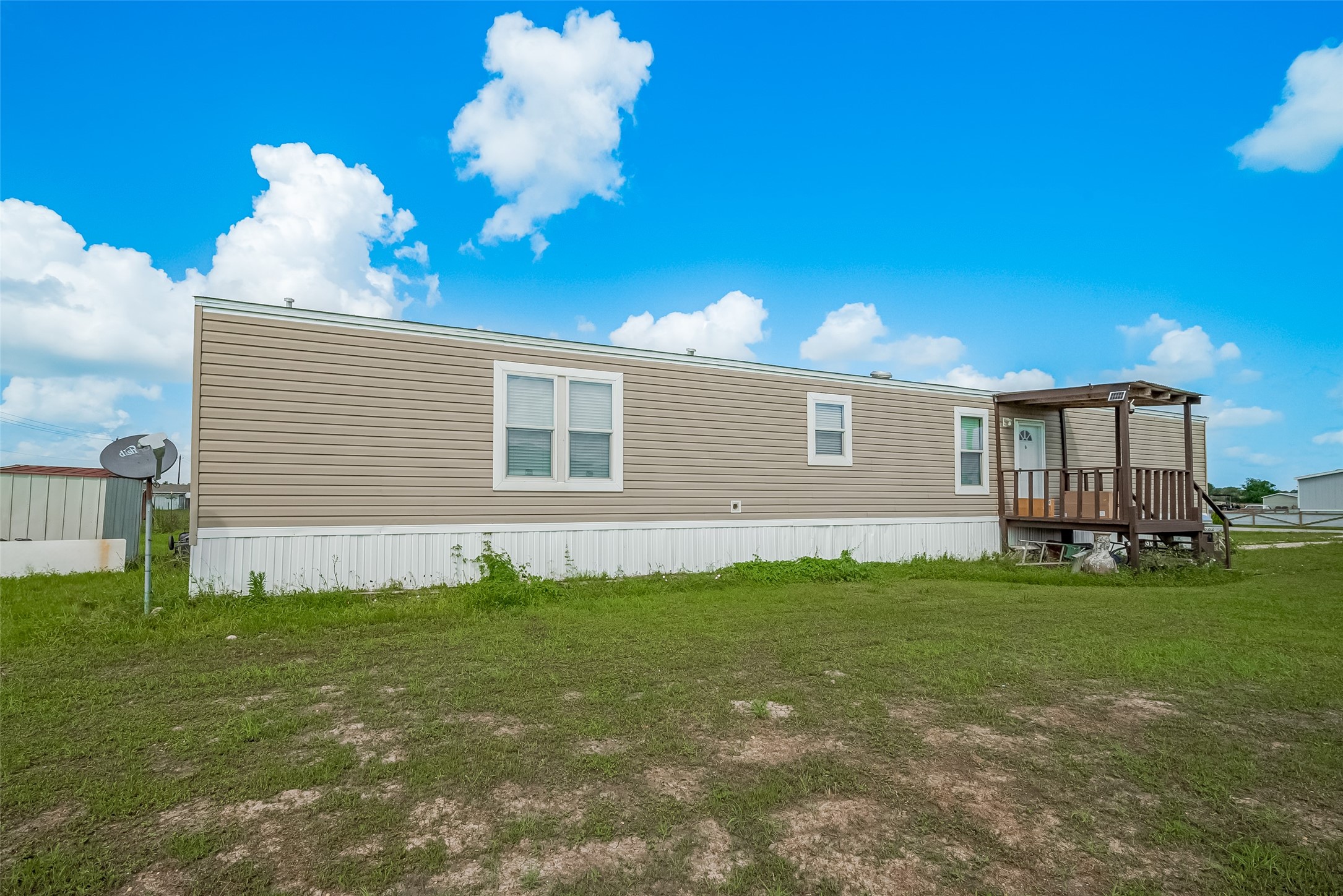 8614 Los Robles Avenue Alvin TX 77511