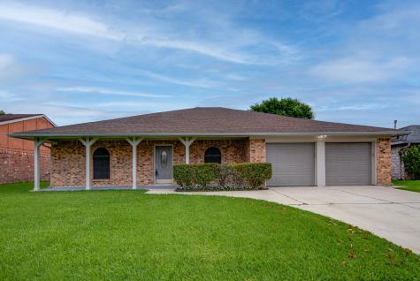 5214 Meadow Crest Street La Porte TX 77571