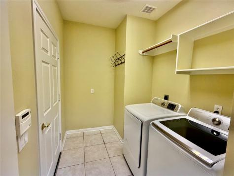 1407 Capri Place Lane Pearland TX 77581