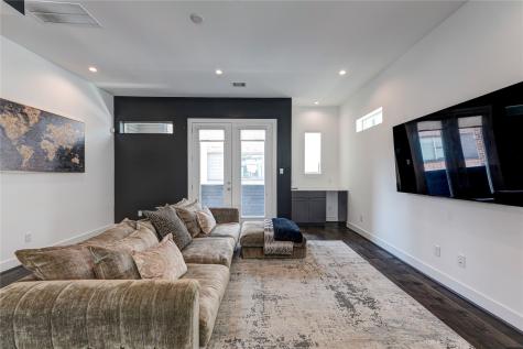 5831 Dolores Street Houston TX 77057