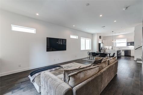 5831 Dolores Street Houston TX 77057