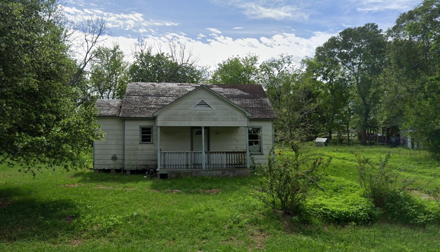 1306 Barbara Street El Campo TX 77437
