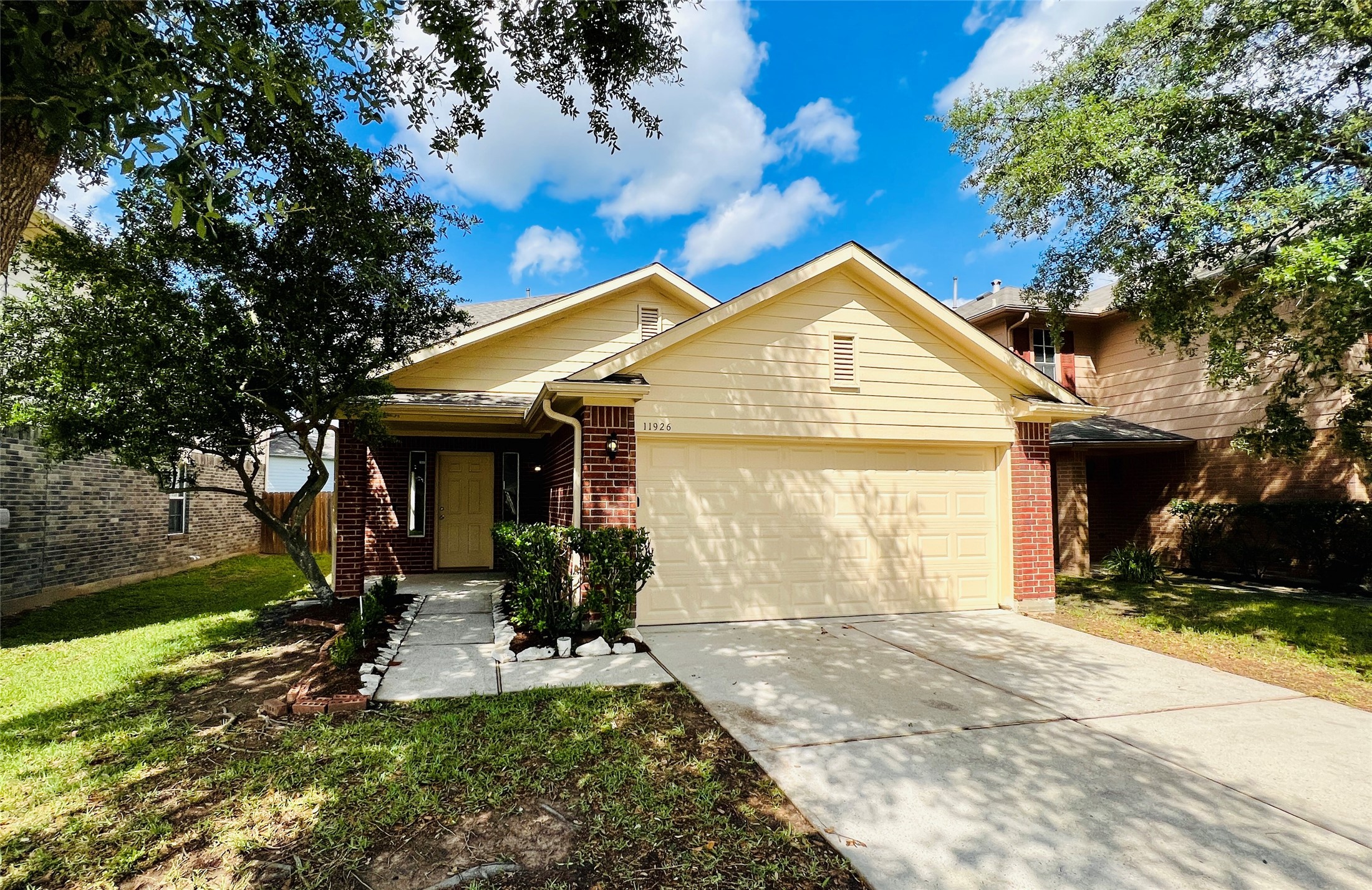 11926 Rolling Stream Drive Tomball TX 77375