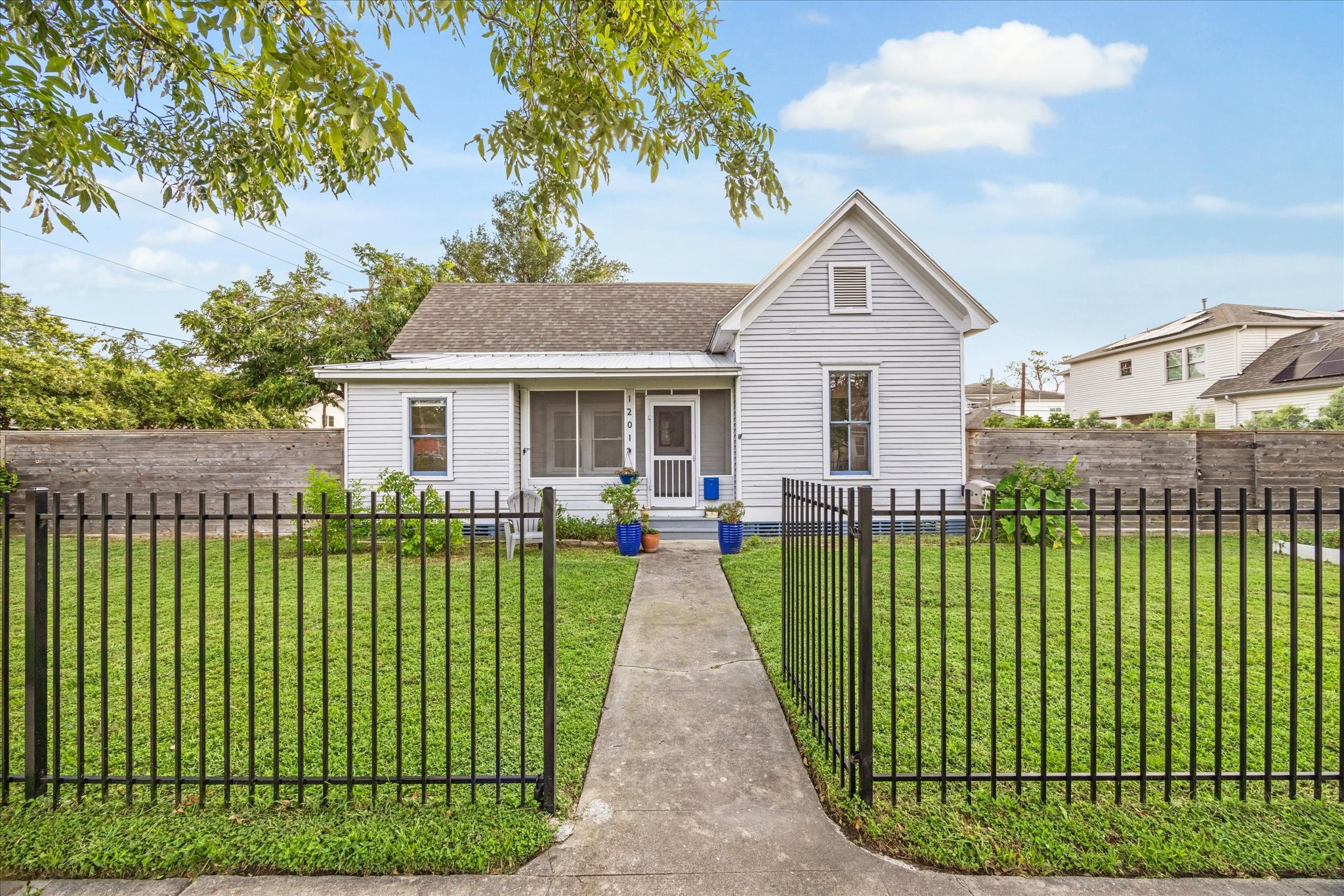 1201 Columbia Street Houston TX 77008
