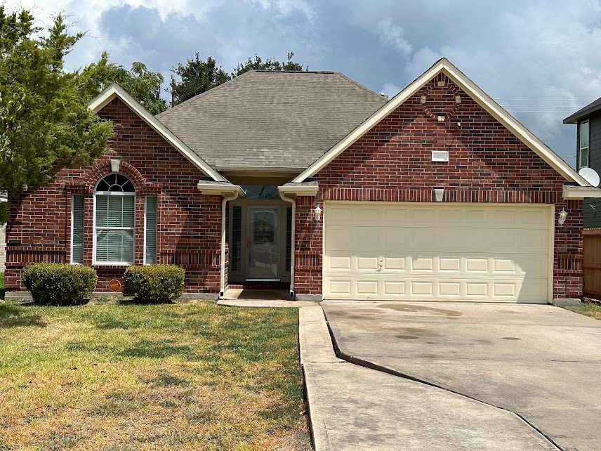 211 San Jacinto Street La Porte TX 77571