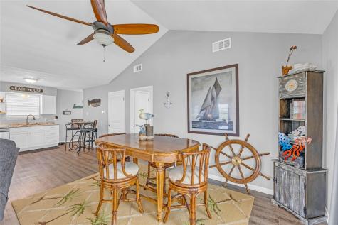 966 Mr G Crystal Beach TX 77560