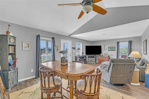 966 Mr G Crystal Beach TX 77560
