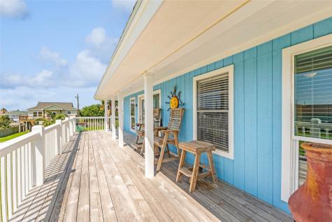 966 Mr G Crystal Beach TX 77560