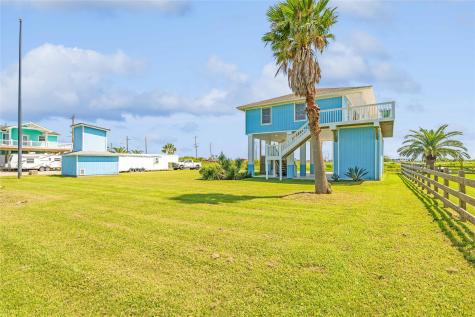 966 Mr G Crystal Beach TX 77560