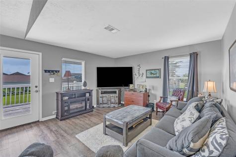 966 Mr G Crystal Beach TX 77560