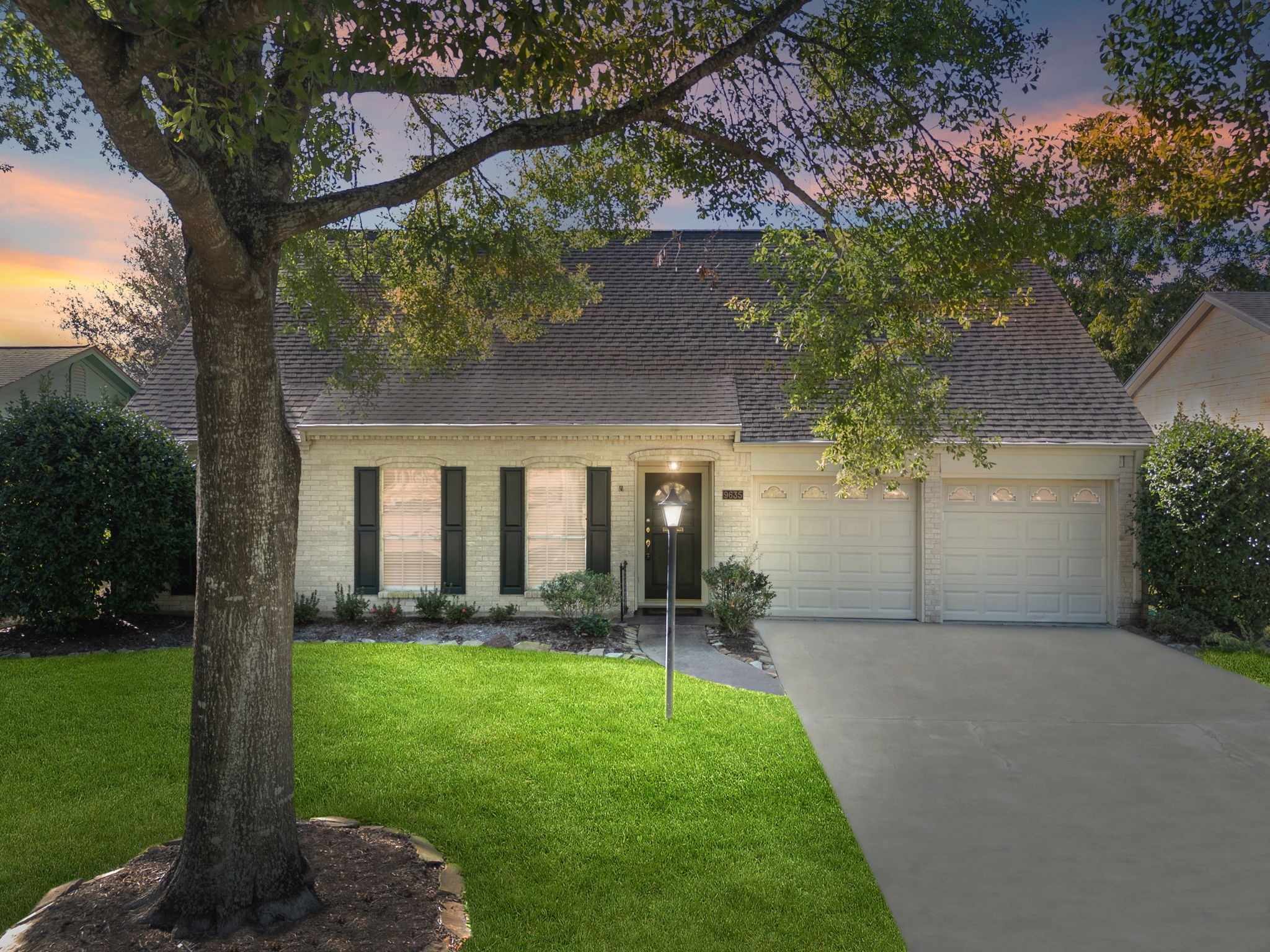 9635 Weatherwood Drive Houston TX 77080