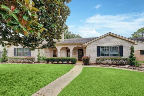 10731 Candlewood Drive Houston TX 77042