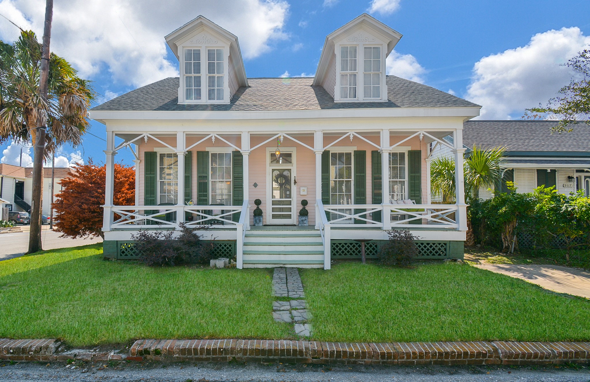 901 Church Street Galveston TX 77550