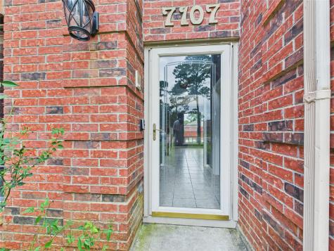 7107 Seminole Street Baytown TX 77521